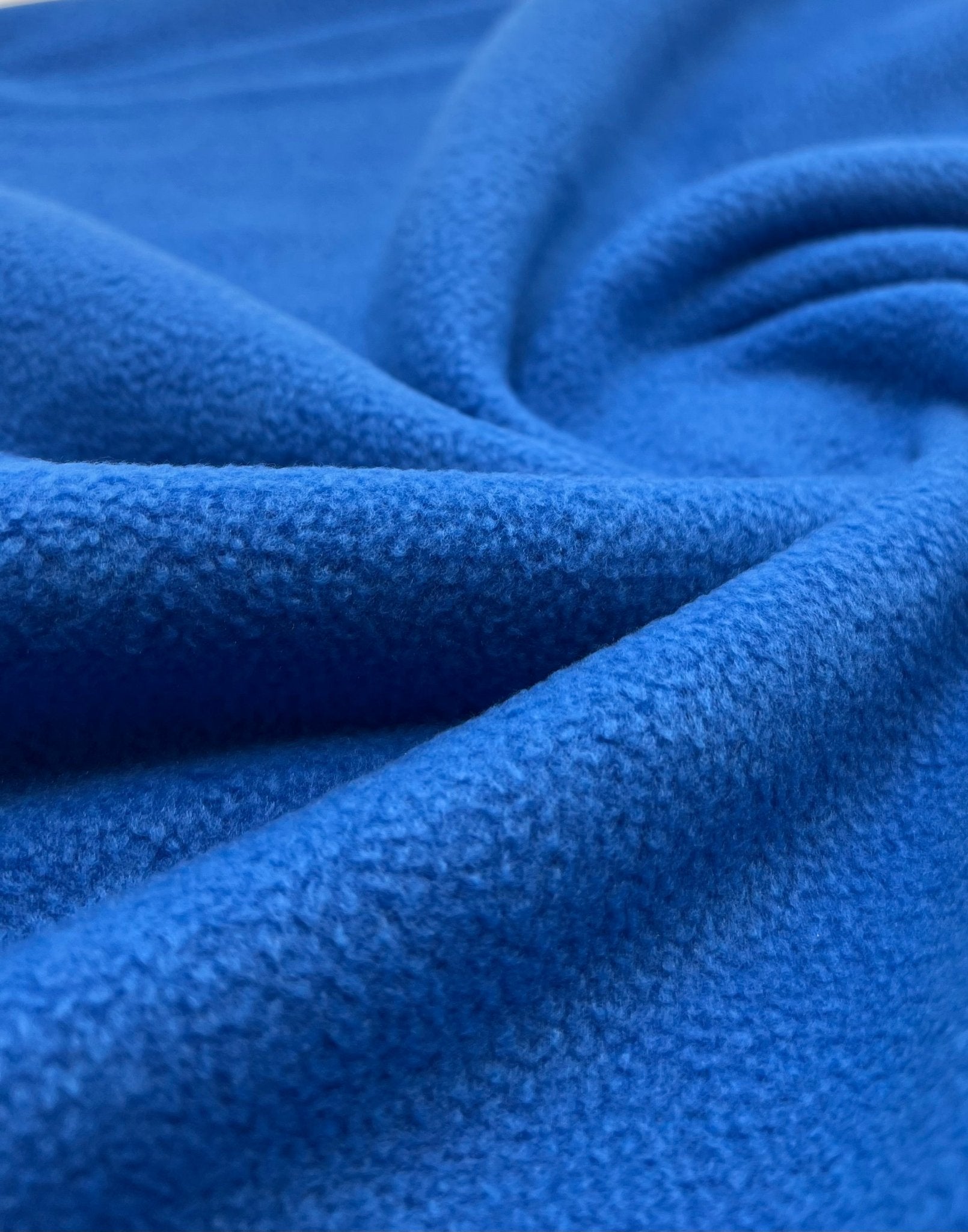 Royal Blue Plain Anti - Pil Polar Fleece Fabric Blanket Loungewear - T9 Fabrics